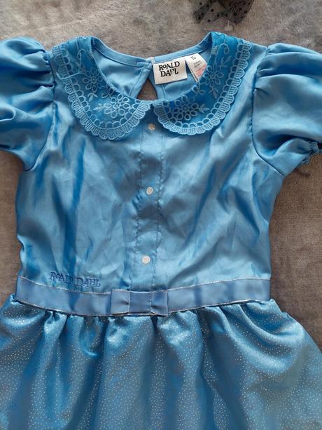 Matilda roald dahl komplet kostým veľ.122-128,