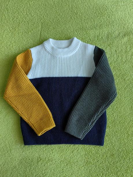 Raz oblečený pulóver primark, top stav, primark,92