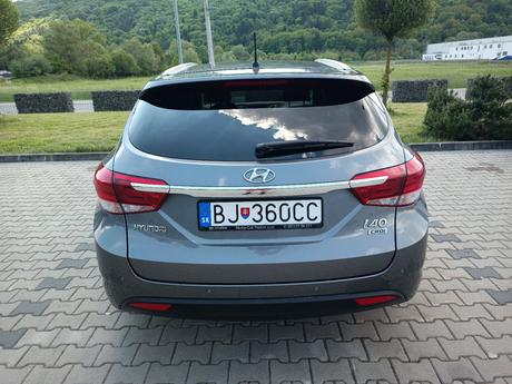 Predám hyundai i40, hyundai