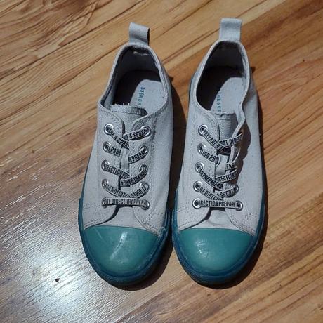 Tenisky, reserved,33