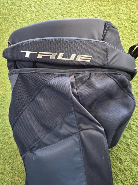 Hokejové nohavice true ax9 junior (clasic fit), 