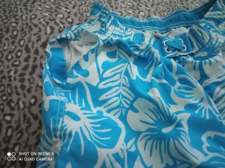 Plavky alebo kraťasy, okay,152