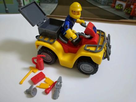 Štvorkolka so samom, 