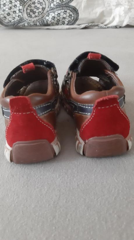 Sandalky 23, dr.punto,23