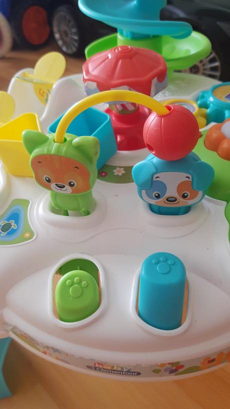 Clementoni hrací stolík, 