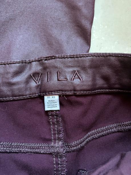 Kožené elastické nohavice vila 1x oblečené, s