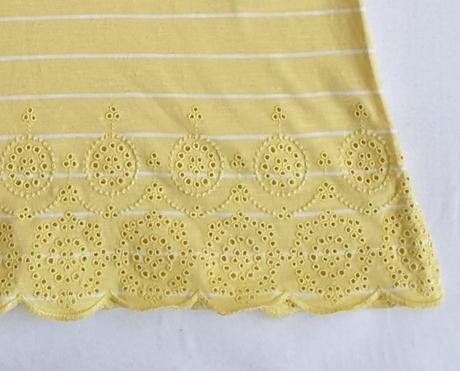 Pásikové tričko tričko s ažúrovou výšivkou, tchibo,36 / 38