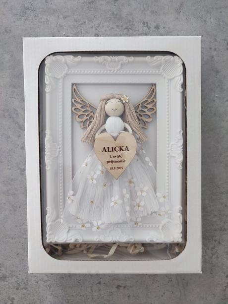Anjelik prvé sväté prijímanie,