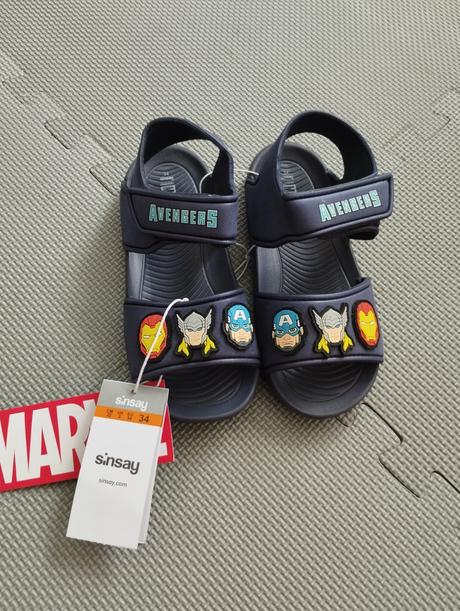 Nove sandale, sinsay,34