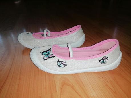 Platené balerinky, 33