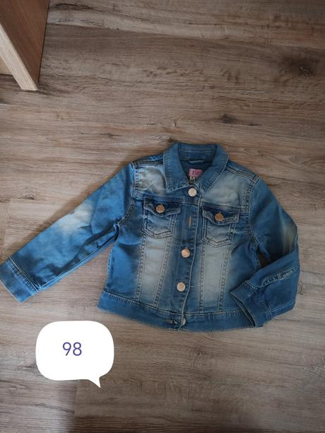 Riflovy kabátik, 98