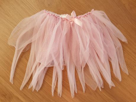 Tylová suknička h&m,