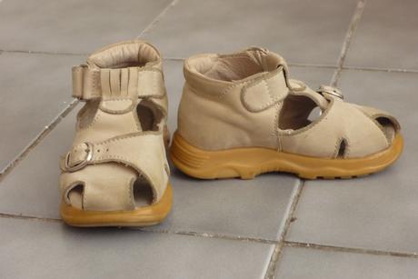 Ortopedicke sandalky, 22