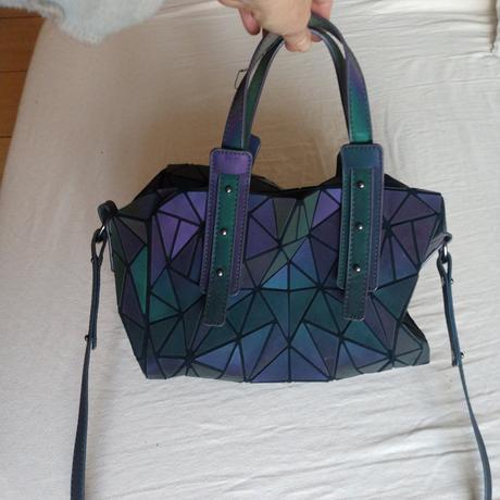 Zaujímavá kabelka,