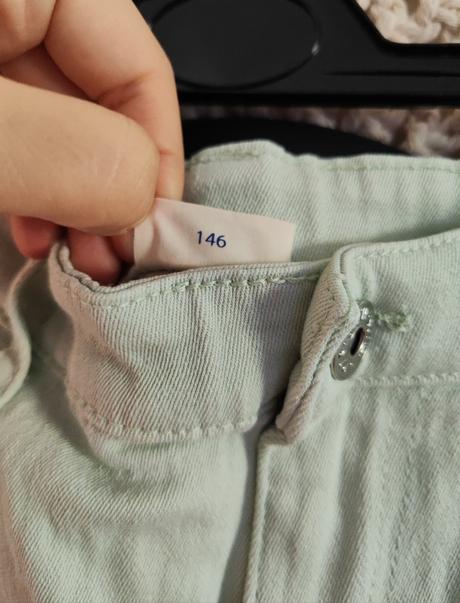 Trojštvrťové rifle, 146