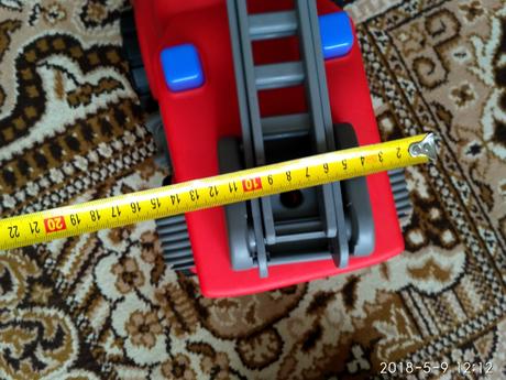 2ks kvalitné väčšie autá pre menšie deti, 