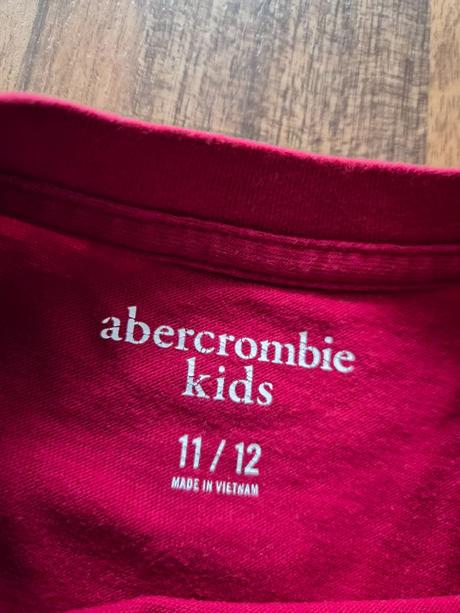 Pekné abercrombie tričko, abercrombie&fitch,152
