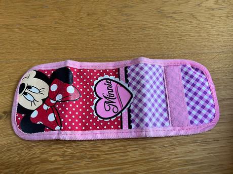 Dievcenska penazenka minnie, 