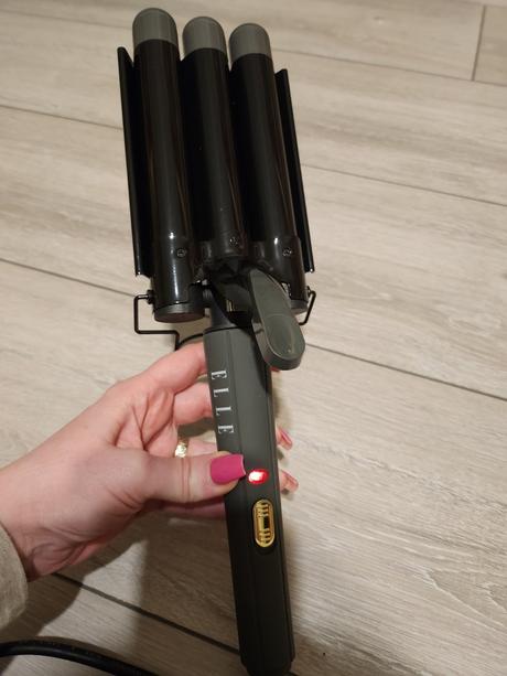 Vlnkovač-trojkulma elle, 