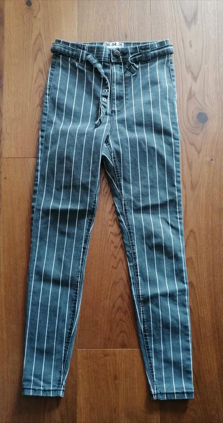 Pruhované nohavice, bershka,34