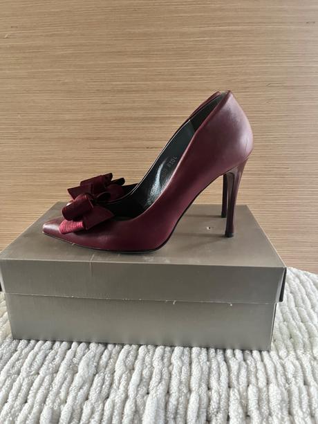 Kožené lodičky, 37