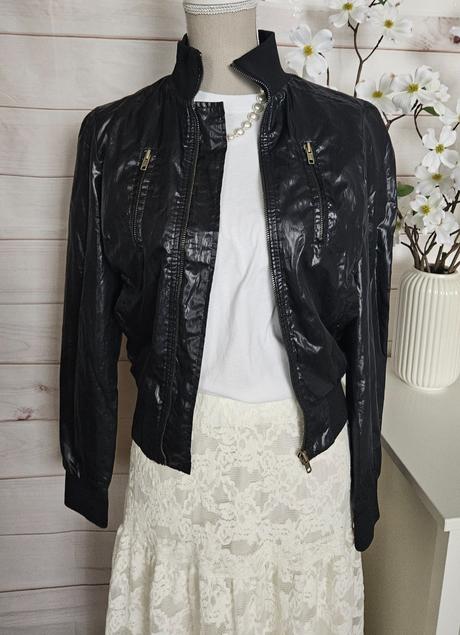 Krásna bunda zn.retro, s