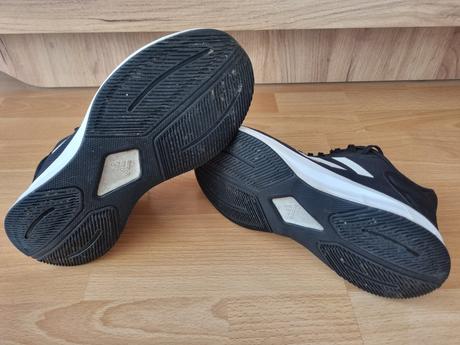 Bežecké tenisky zn. adidas, veľkosť 41 1/3, adidas,41