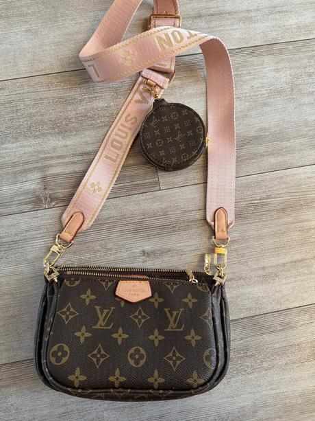 Kabelka crossbody louis vuitton fake, 