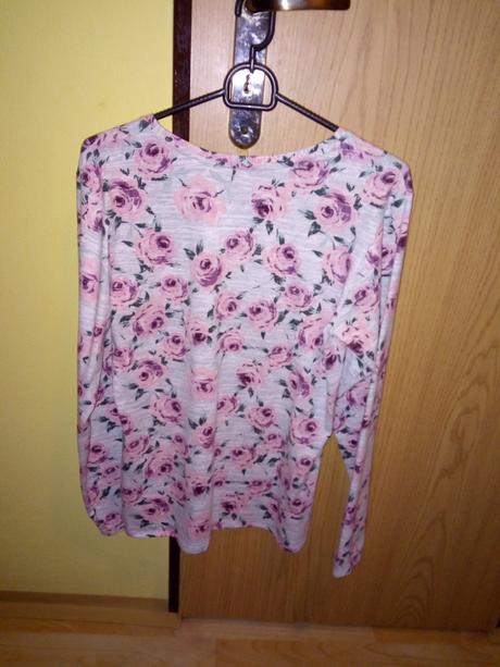 Krasne melirovane tricko s ruzami 40 nove, 40 / 41 / l