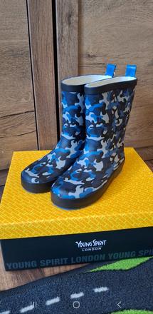 Gumáky 31, young spirit,31