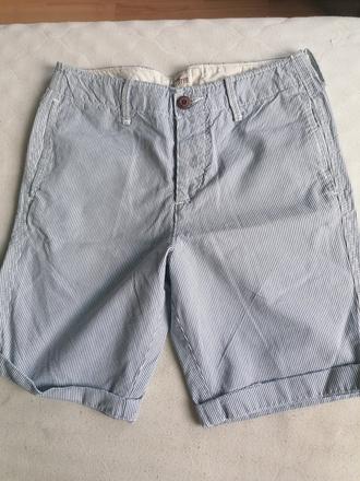Kraťasy, hollister,28