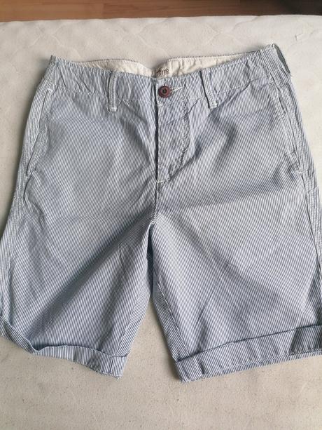 Kraťasy, hollister,28