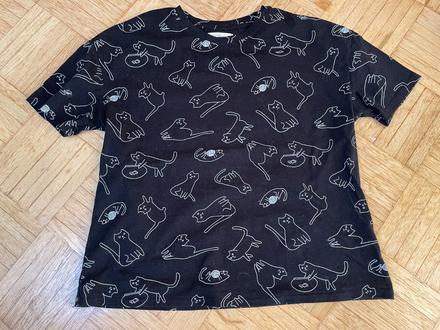 Tricko, reserved,l