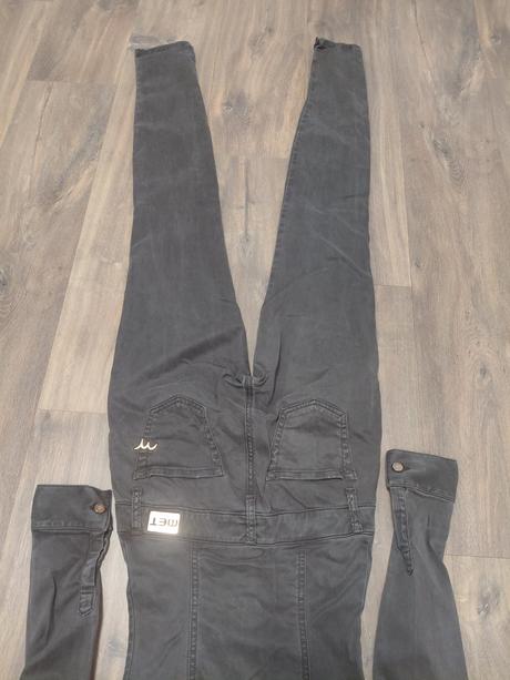 Overal met, met,26