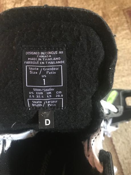 Hokejové korčule reebok, 32