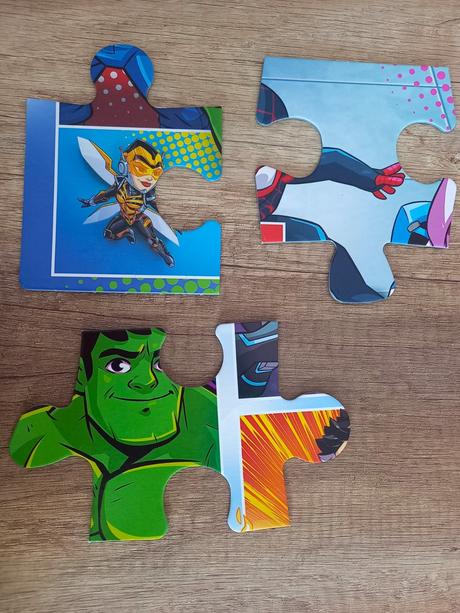 Puzzle superhrdinovia - 24 veľkých dielikov, 