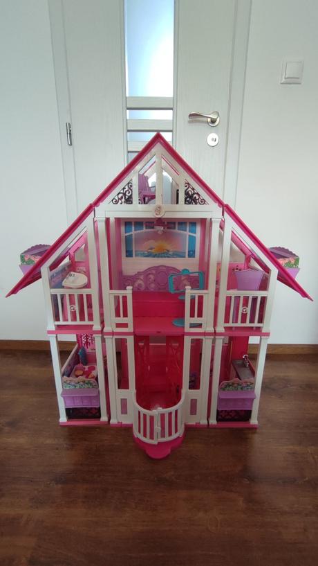 Barbie domček, 