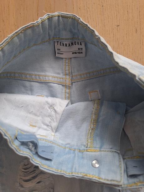 Kraťase, terranova,128