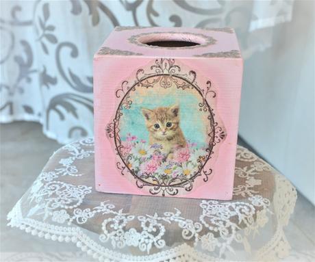 Mačičkový box na servítky,