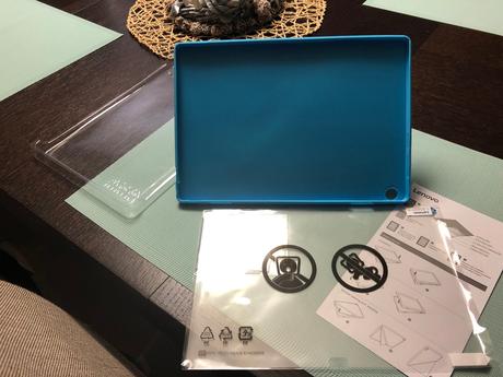 Obal na tablet lenovo+fólia na tablet, lenovo
