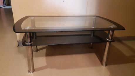 Predám skleneny stolik do obyvacky., 