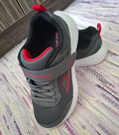 Tenisky, skechers,32