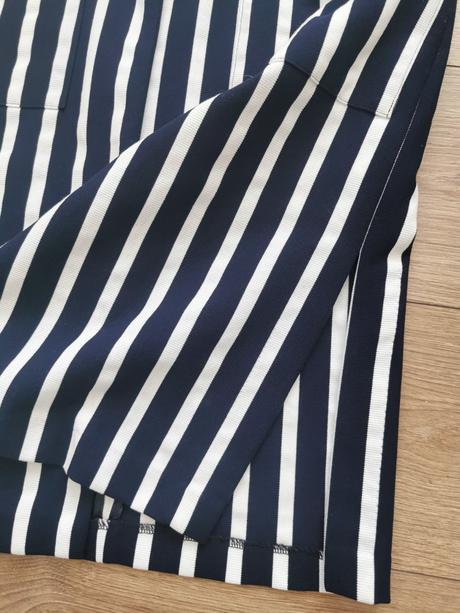 Dlhé sako, reserved,38