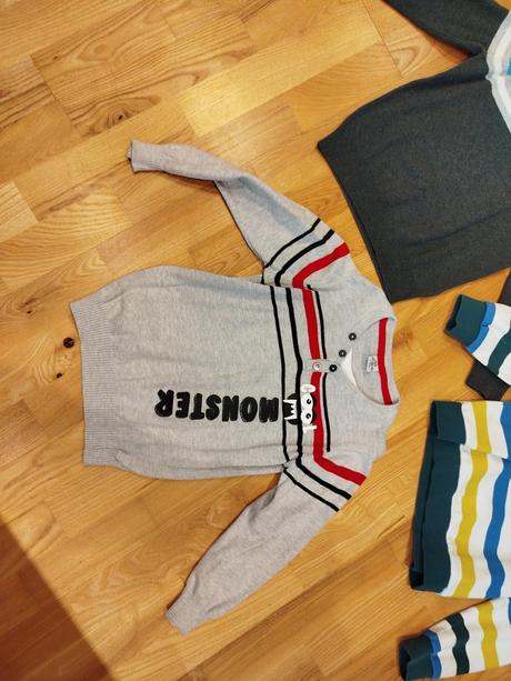 Balík svetre, h&m,122
