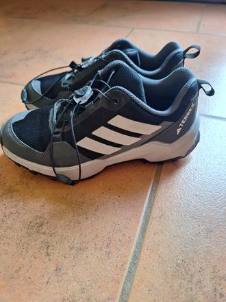 Tenisky adidas, adidas,34