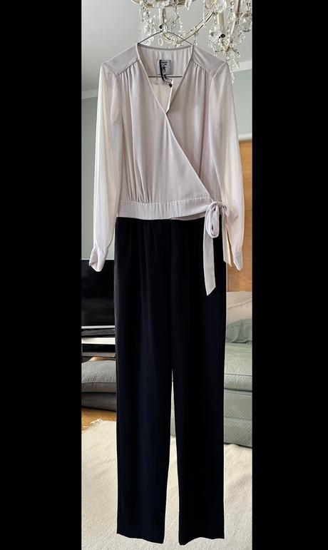 Elegantný overal, s