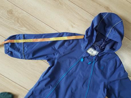 Ľahký nepremokavý overal, 110