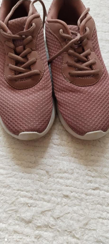 Tenisky, deichmann,37