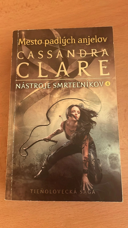 Mesto padajúcich anjelov, 