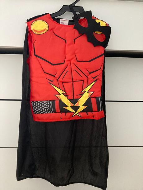 Kostým fighter capitan relampago, 